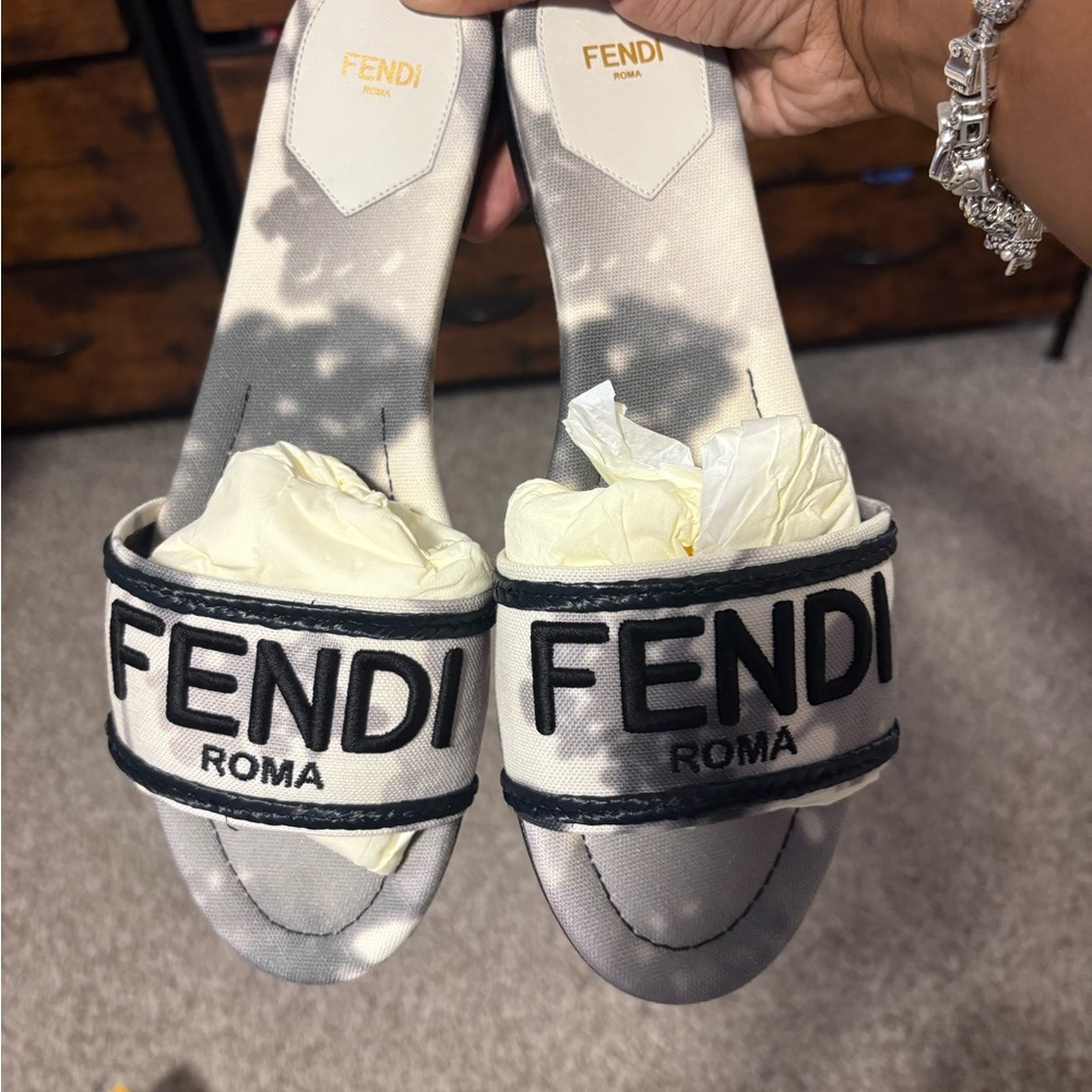 Fendi Women's Black and White Slide Sandals